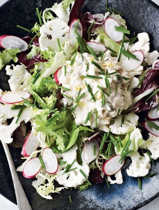Salat med tuncreme og radiser