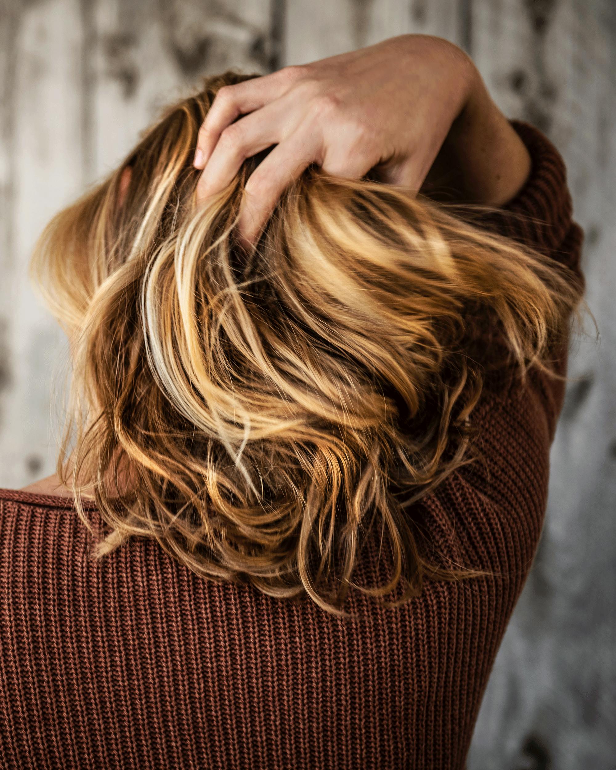 solo Alvorlig bælte Elektrisk hår: Få tre tips til at slippe af med elektrisk hår | femina