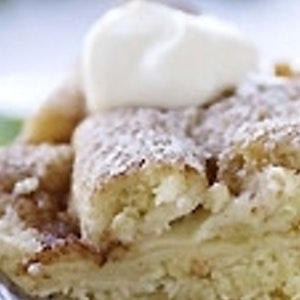 https://dk-femina-backend.imgix.net/2021-11-11/aeblekage.jpg?ixlib=vue-2.9.1&auto=format&width=300&height=300&fit=crop&fp-x=0.5&fp-y=0.5