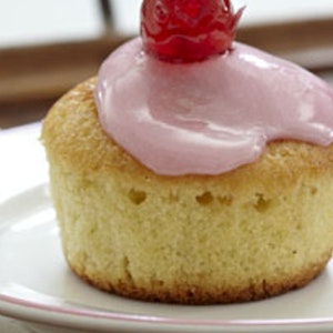 https://dk-femina-backend.imgix.net/2021-11-11/grunddej_til_muffins.jpg?ixlib=vue-2.9.1&auto=format&width=300&height=300&fit=crop&fp-x=0.5&fp-y=0.5