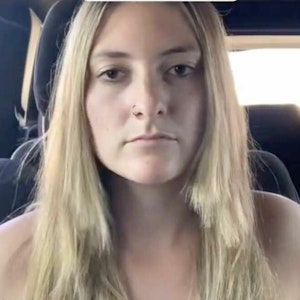 https://dk-femina-backend.imgix.net/2022-05-28/frisyr-8516009.jpg?ixlib=vue-2.9.1&auto=format&width=300&height=300&fit=crop&fp-x=0.52&fp-y=0.26