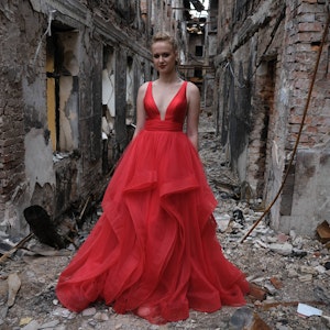 https://dk-femina-backend.imgix.net/2022-06-21/kjolebillede.jpg?ixlib=vue-2.9.1&auto=format&width=300&height=300&fit=crop&fp-x=0.49&fp-y=0.24