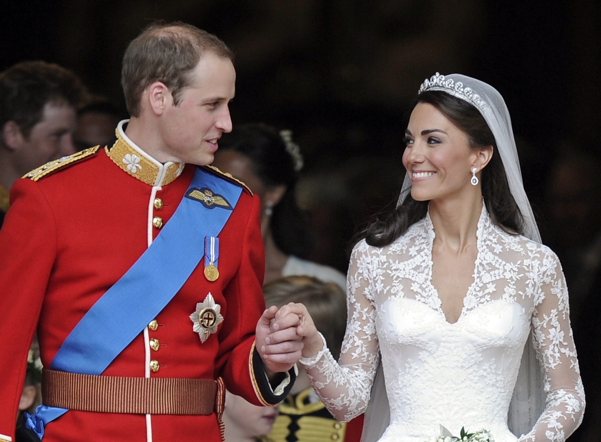 Erkende faktor loop De skal spille prins William og Kate Middleton i ny sæson af "The Crown" |  Femina