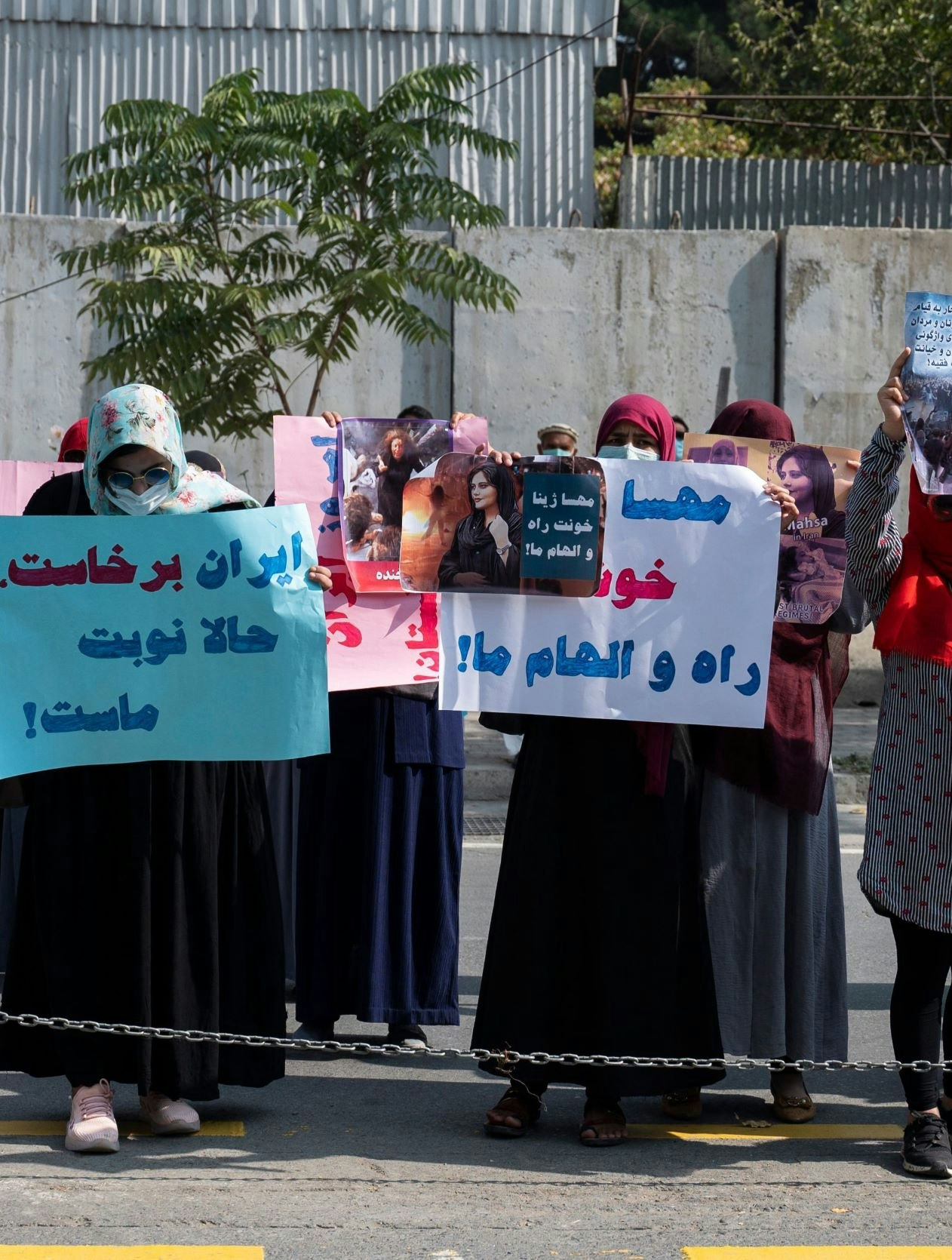 Afghanske kvinder protesterer i Kabul