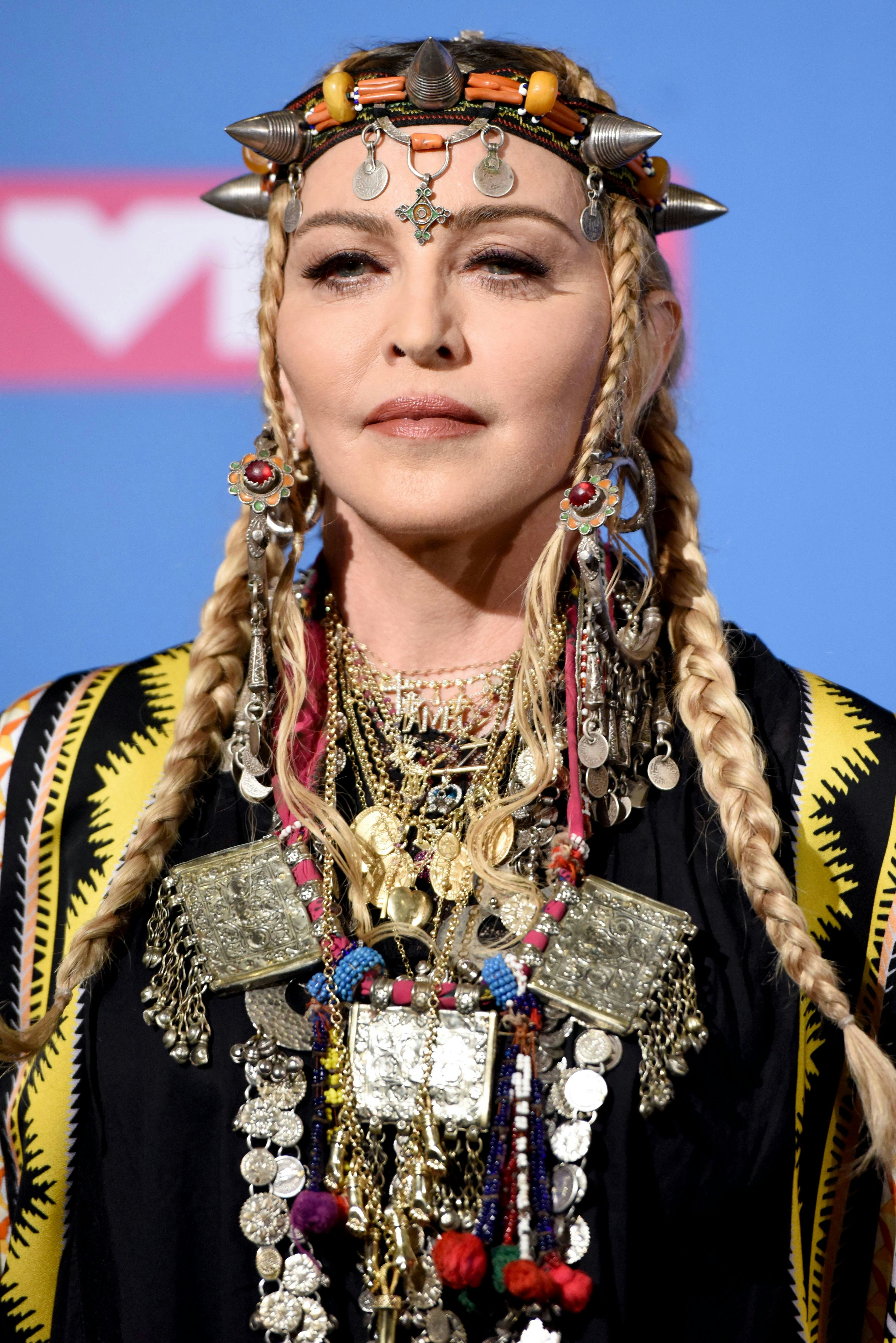 Sangerinden Madonna dyrker stadig eksperimenterende stil 