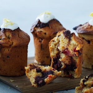 muffins med blommer og chokolade