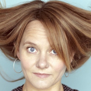 https://dk-femina-backend.imgix.net/media/article/1420-maren-uthaug-boeger-jeg-husker.jpg?ixlib=vue-2.9.1&auto=format&width=300&height=300&fit=crop&fp-x=0.5&fp-y=0.5