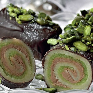 træstammer med marcipan, nougat og pistacie