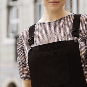 Bluse med korte ærmer