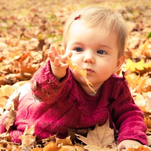 https://dk-femina-backend.imgix.net/media/article/baby_11.jpg?ixlib=vue-2.9.1&auto=format&width=300&height=300&fit=crop&fp-x=0.5&fp-y=0.5