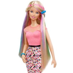 Barbie-dukken fås nu også i lavere, højere og mere kurvede versioner.