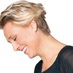 https://dk-femina-backend.imgix.net/media/article/charlottefich2.jpg?ixlib=vue-2.9.1&auto=format&width=300&height=300&fit=crop&fp-x=0.5&fp-y=0.5