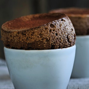Chokoladesoufflé med karamelhjerte
