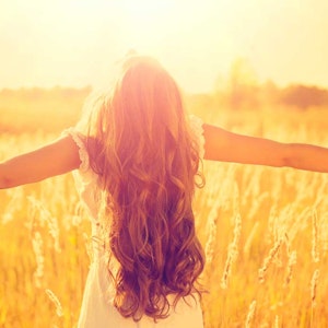 https://dk-femina-backend.imgix.net/media/article/forstaa-din-droem.jpg?ixlib=vue-2.9.1&auto=format&width=300&height=300&fit=crop&fp-x=0.5&fp-y=0.5