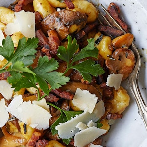 Gnocchi med svampe og bacon