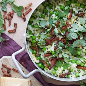 Grøn risotto med bacon