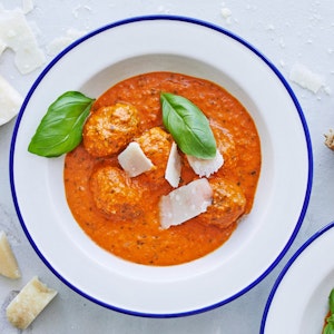 Kødboller i tomatsauce med mascarpone