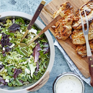 Koteletter med grøn bulgursalat