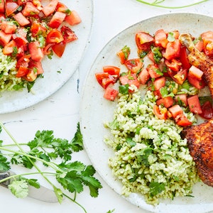 Mexicanske kyllingelår med grønne ris og vandmelonsalsa