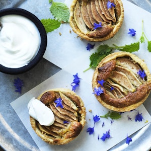 Pæretærter med pistaciefrangipane