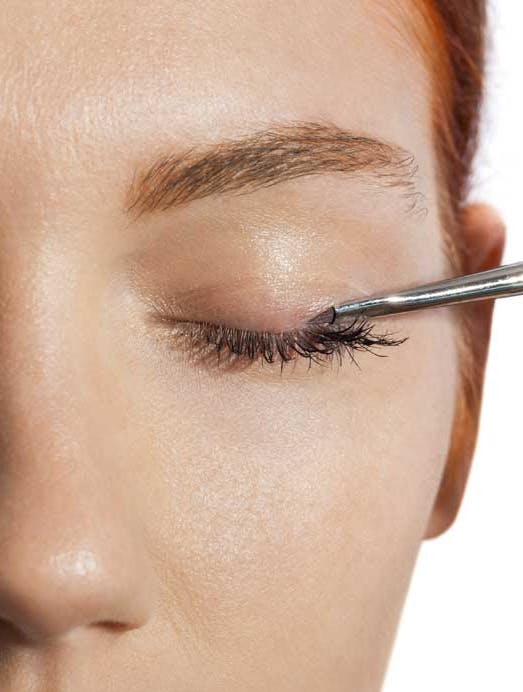 Makeup: får du dine øjne til at virke større Femina