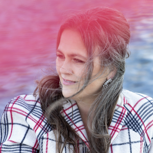 https://dk-femina-backend.imgix.net/media/article/stine_vega.png?ixlib=vue-2.9.1&auto=format&width=300&height=300&fit=crop&fp-x=0.5&fp-y=0.5