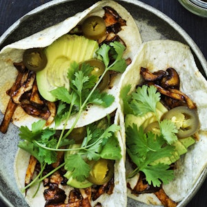 Svampetacos med avocado og jalapenos