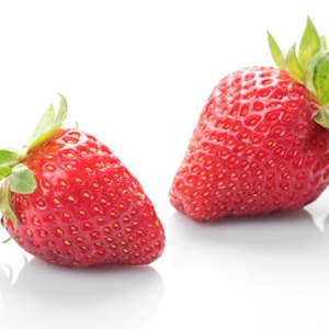 https://dk-femina-backend.imgix.net/media/sondag/2012/07/28/jordbaer-er-c-vitaminbomber/28-jordbaer612x325.jpg?ixlib=vue-2.9.1&auto=format&width=300&height=300&fit=crop&fp-x=0.5&fp-y=0.5