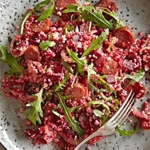 https://dk-femina-backend.imgix.net/media/sondag/2014/03/12/couscous-med-bagte-roedbeder/couscous-med-bagte-roedbeder-prim.jpg?ixlib=vue-2.9.1&auto=format&width=300&height=300&fit=crop&fp-x=0.5&fp-y=0.5