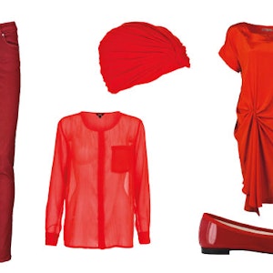 https://dk-femina-backend.imgix.net/media/websites/femina-dot-dk/website/mode/garderoben/2012/11/1247-juleroedt/1247-juleroedt-art.jpg?ixlib=vue-2.9.1&auto=format&width=300&height=300&fit=crop&fp-x=0.5&fp-y=0.5