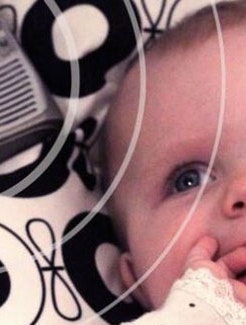 Det ER muligt at beskytte sit barn mod op til 97 % af strålingen fra babyalarmer. 