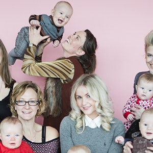 https://dk-femina-backend.imgix.net/media/websites/mama/mor/moedregruppe/modregruppe3-prim.jpg?ixlib=vue-2.9.1&auto=format&width=300&height=300&fit=crop&fp-x=0.5&fp-y=0.5