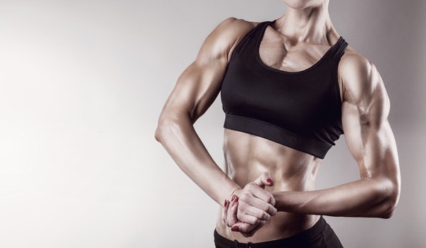 Vært for Uden for gør dig irriteret Styrketræning for kvinder - 5 myter om kvinder og styrketræning