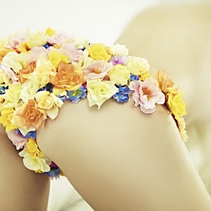https://dk-femina-backend.imgix.net/media/websites/qmag-dot-dk/website/engangsbilleder-2014/januar/trusser-p.jpg?ixlib=vue-2.9.1&auto=format&width=300&height=300&fit=crop&fp-x=0.5&fp-y=0.5