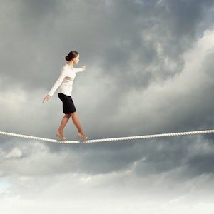 https://dk-femina-backend.imgix.net/media/websites/qmag-dot-dk/website/engangsbilleder-2014/juni/balanceqprim.jpg?ixlib=vue-2.9.1&auto=format&width=300&height=300&fit=crop&fp-x=0.5&fp-y=0.5