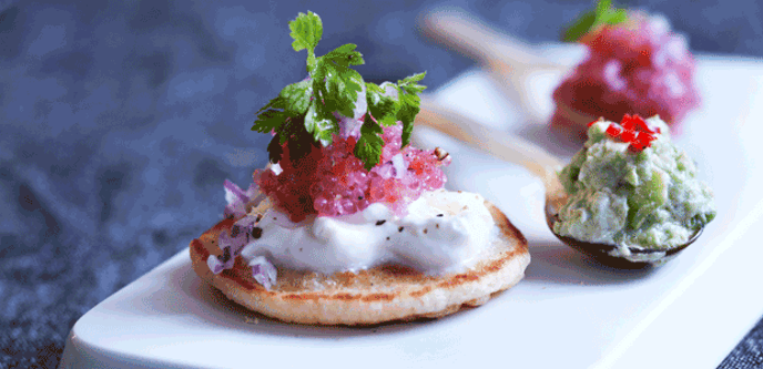 Påskefrokost buffet med mange lækre retter