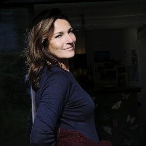 https://dk-femina-backend.imgix.net/storage_1/media/1349_lis_soerensen_aegteskabet_er_et_valg.jpg?ixlib=vue-2.9.1&auto=format&width=300&height=300&fit=crop&fp-x=0.5&fp-y=0.5
